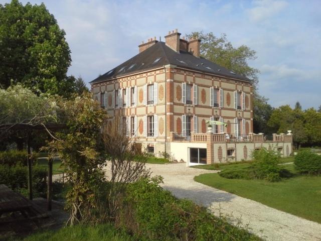 Chateau Des Bouffards Brinon-sur-Sauldre Dış mekan fotoğraf